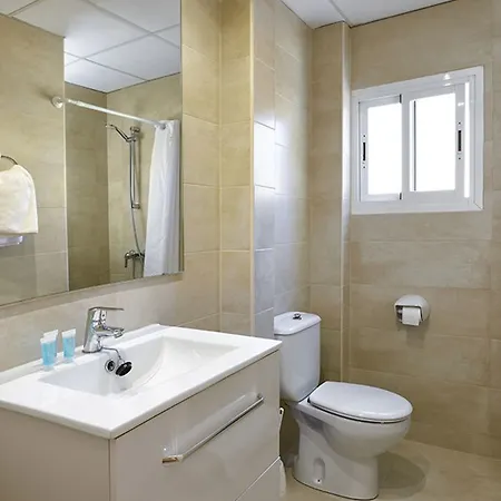 Hsr Gil (Adults Only) Отель