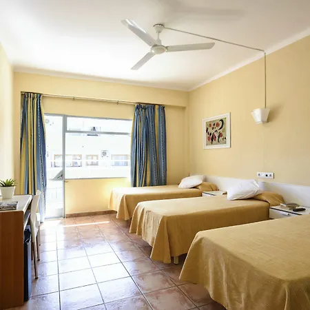 Hsr Gil (Adults Only) Пальма Нова